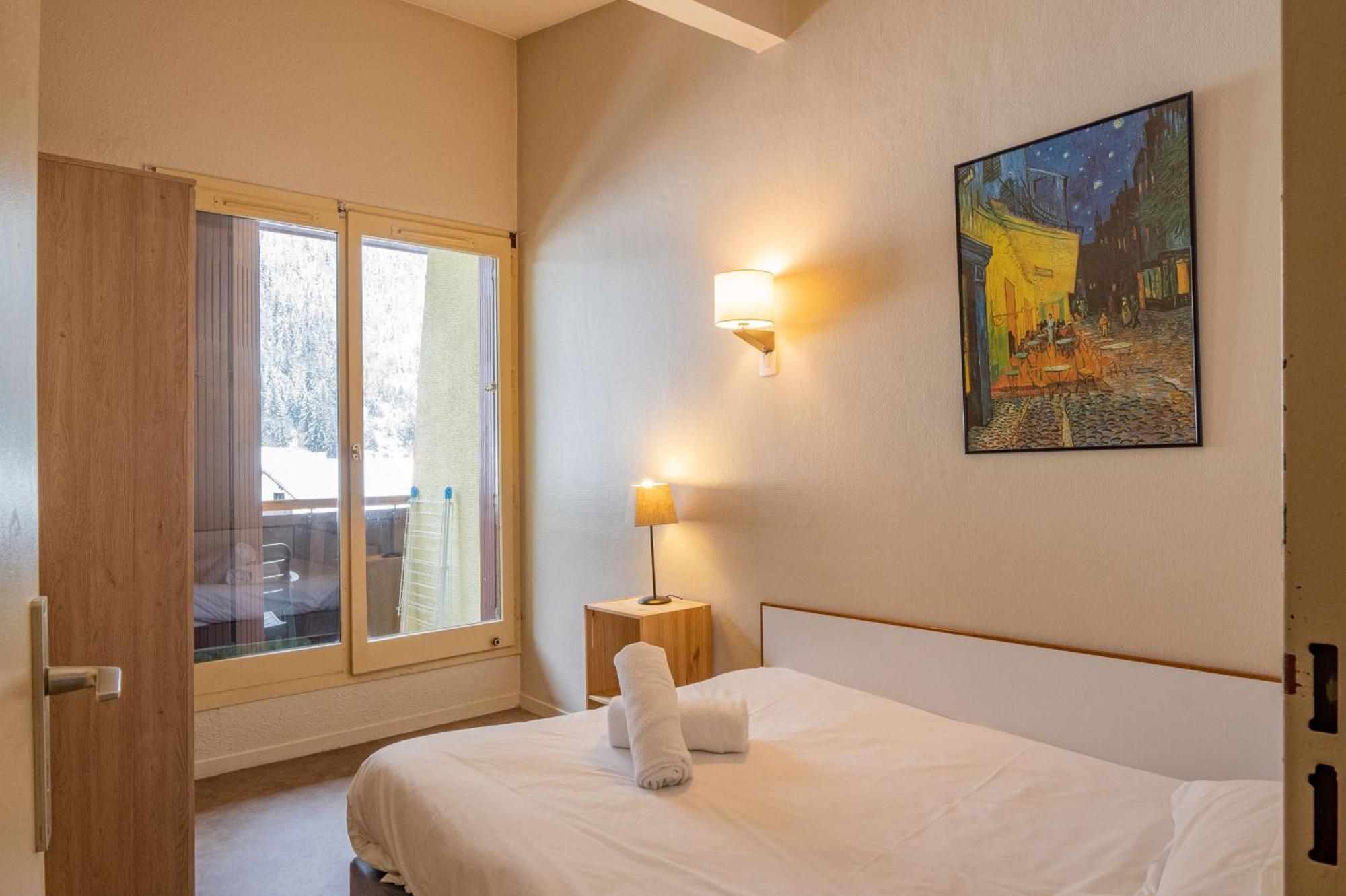 Lognan 6 *